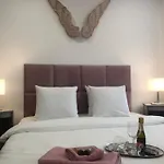 Gold Angel Πανσιόν *