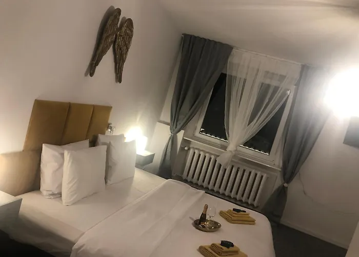 Gold Angel Guest house *